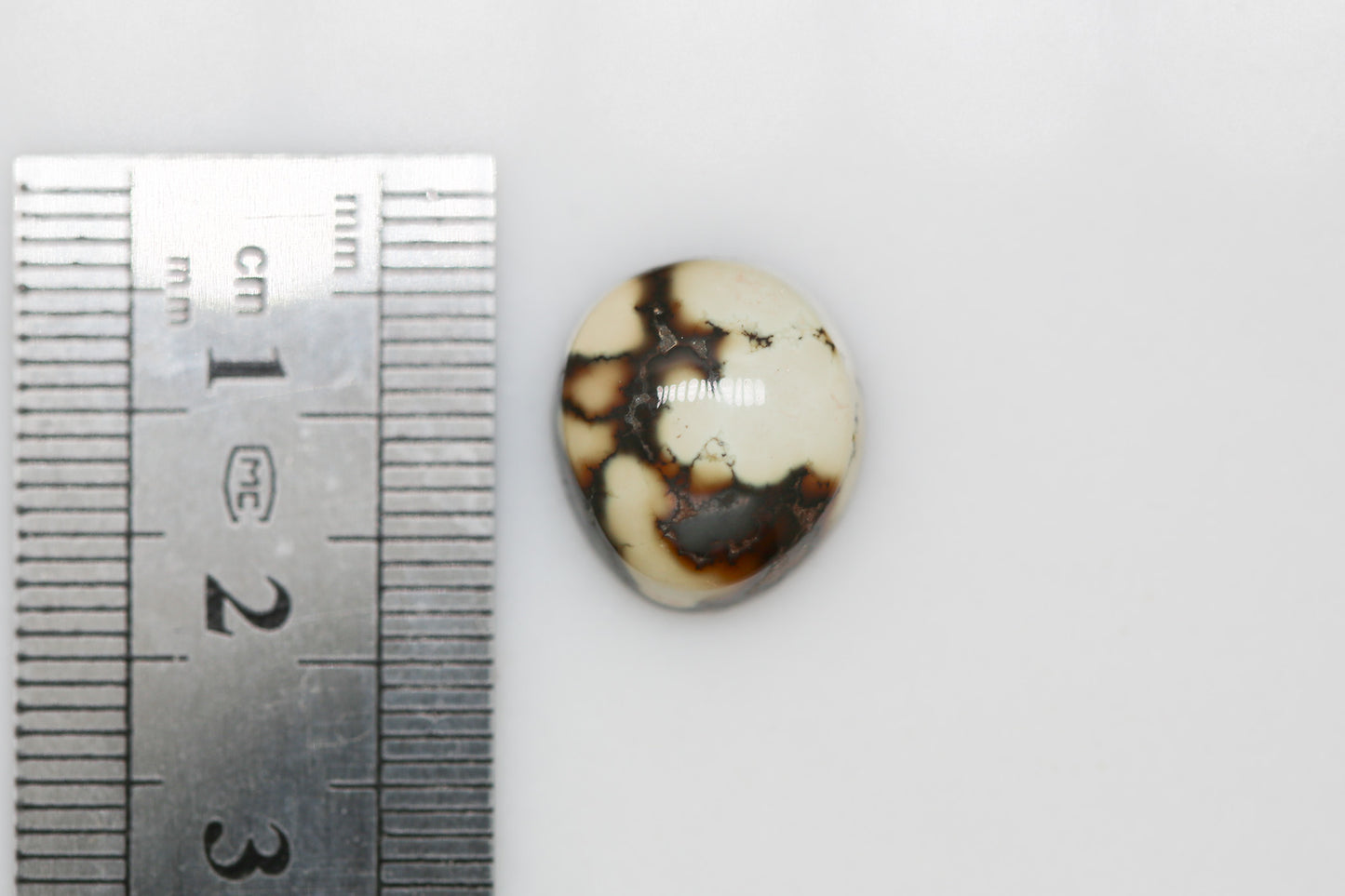 Natural Orange Damele Turquoise Cabochon