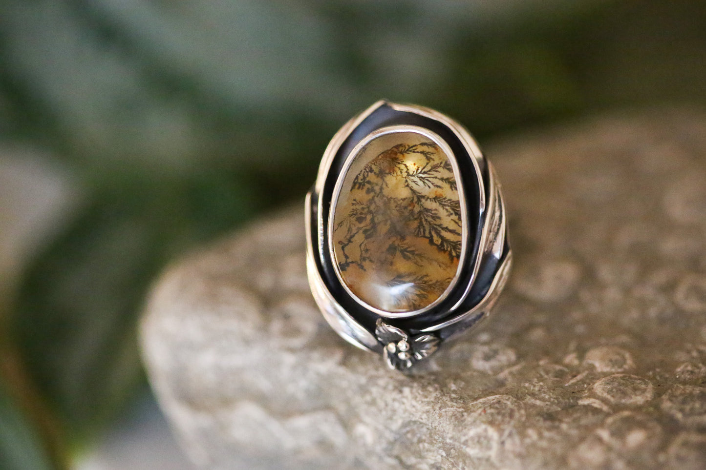 Dendritic Quartz Ring Size 6.5