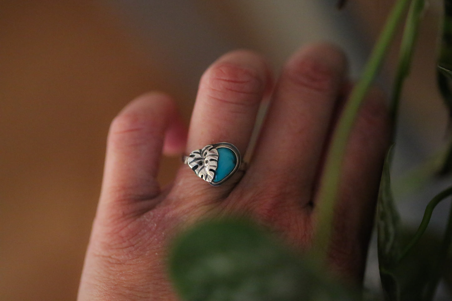 Mini Monstera Ring Size 6