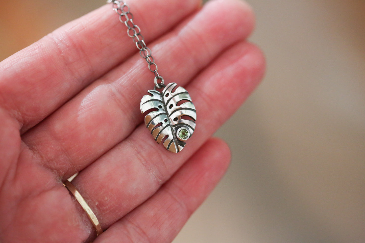 Peridot Monstera Necklace