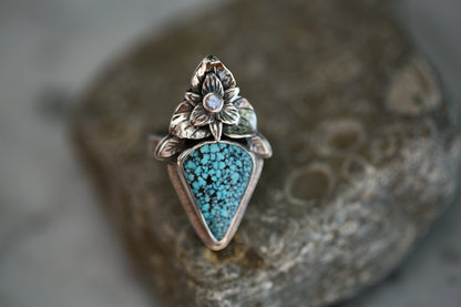 Kingman Turquoise Trillium Ring Size 8.5