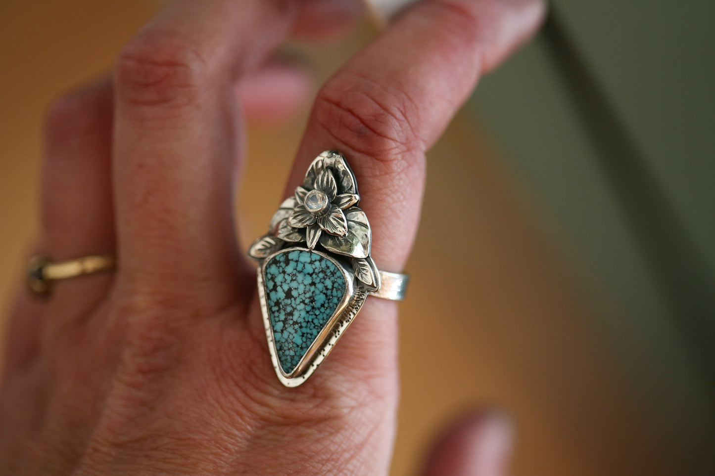 Kingman Turquoise Trillium Ring Size 8.5