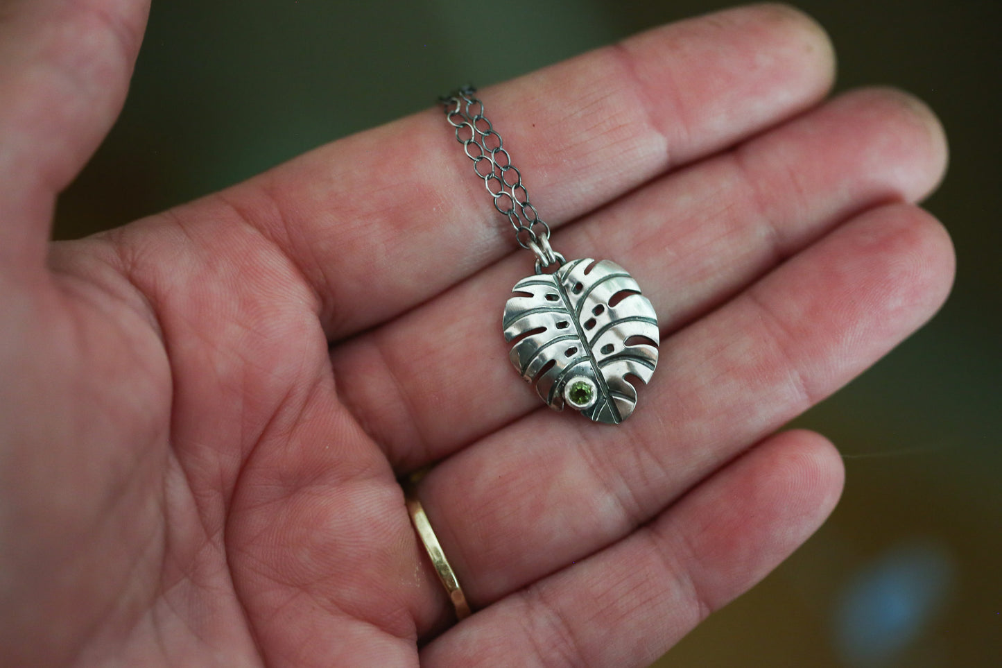 Peridot Monstera Necklace