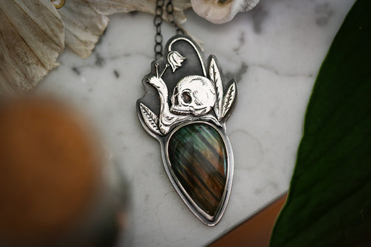 Skull Snail Necklace